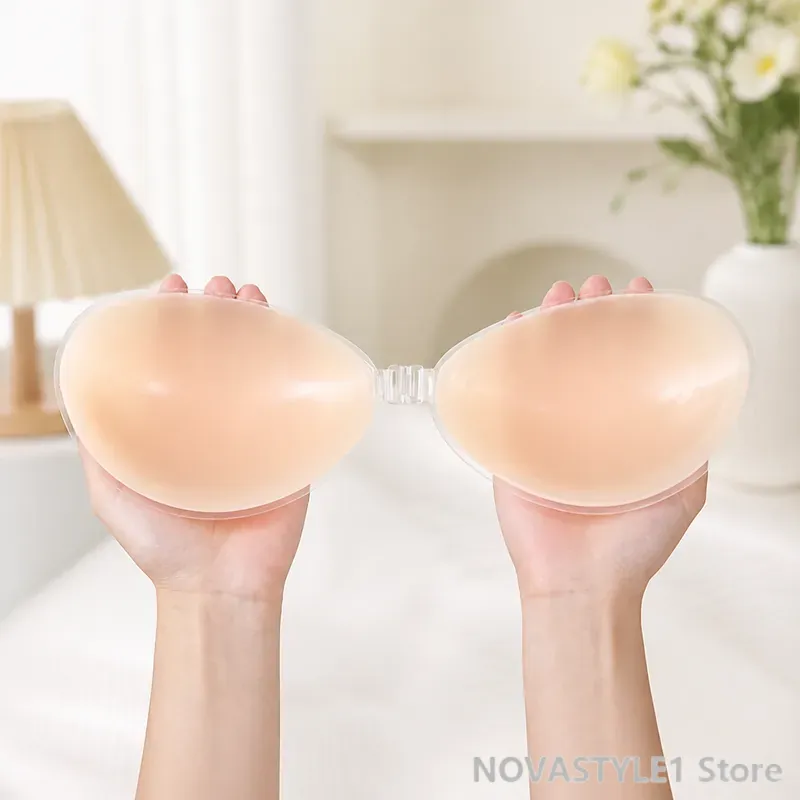 แผ่นซิลิโคนยกกระชับหน้าอก 2 ชิ - Silicone Bra Adhesive บทวิจารณ์และราคา