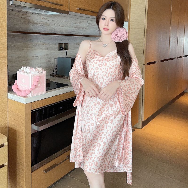 ชุดเซ็ตสองชิ้นกระโปรงสายเดี่ยว - Robe Silk Women บทวิจารณ์และราคา