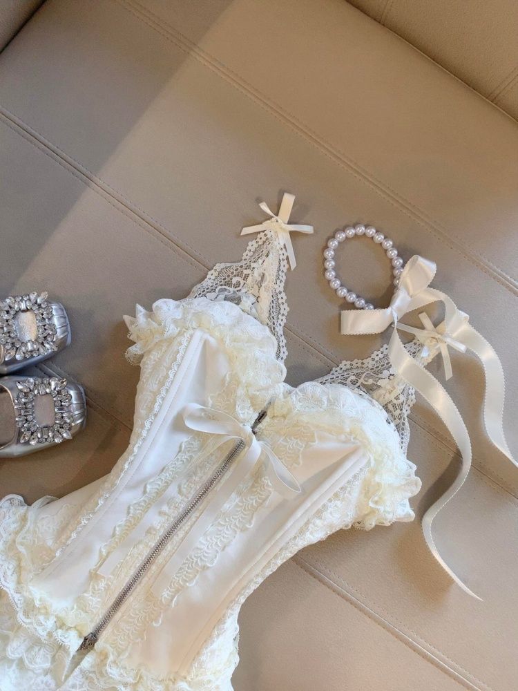 ชุดเซ็ตกระโปรงมินิทรงเค้กเอวสู - Cami Top Lace บทวิจารณ์และราคา
