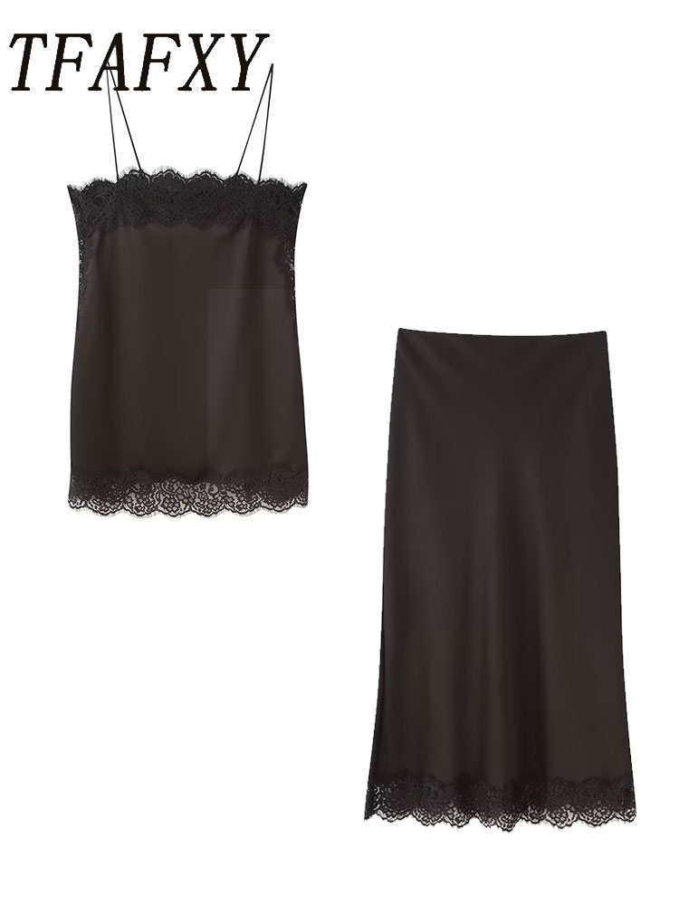 ชุดเซ็ตวันหยุดแฟชั่นใหม่ 2025  - Cami Top Lace บทวิจารณ์และราคา
